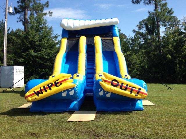 19' Double Lane Wipeout Water Slide Image